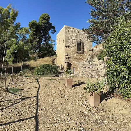 Feudo Rosso Di Cerami Alojamento de Acomodação e Pequeno-almoço 3*